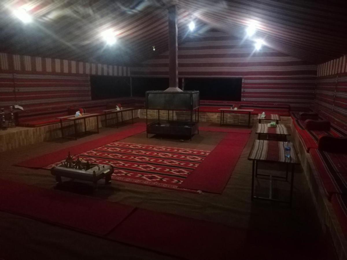 Wadi Rum Local Guide Camp Ngoại thất bức ảnh